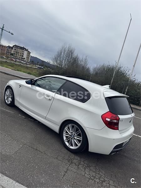 Usado BMW 118 143 CV (105 kW) 2007 Blanco Utilitario
