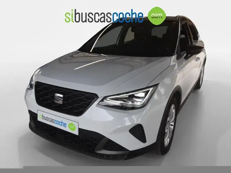 Blanco Usado 2024 Seat Arona FR SUV | 19.990 € (Precio justo) - Imagen 1/4