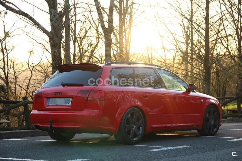 Usado Audi A4 S-Line 140 CV (102 kW) 2007 Rojo Familiar