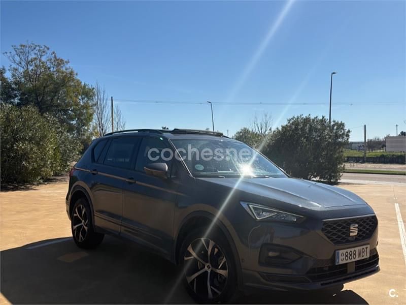 Usado Seat Tarraco 4Drive 200 CV (147 kW) 2022 Gris / plata SUV