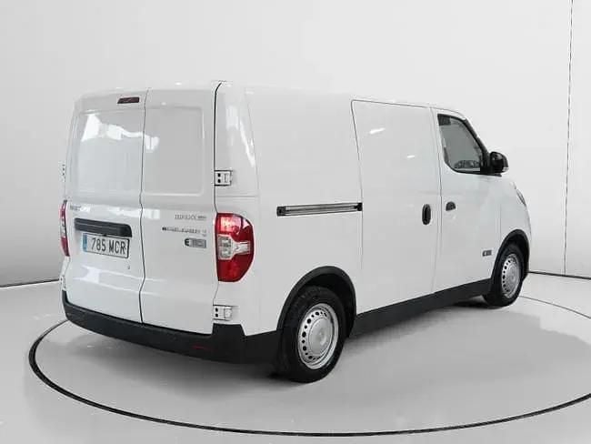 Usado Maxus eDeliver 3 89 kW (122 CV) 2022 Blanco Van