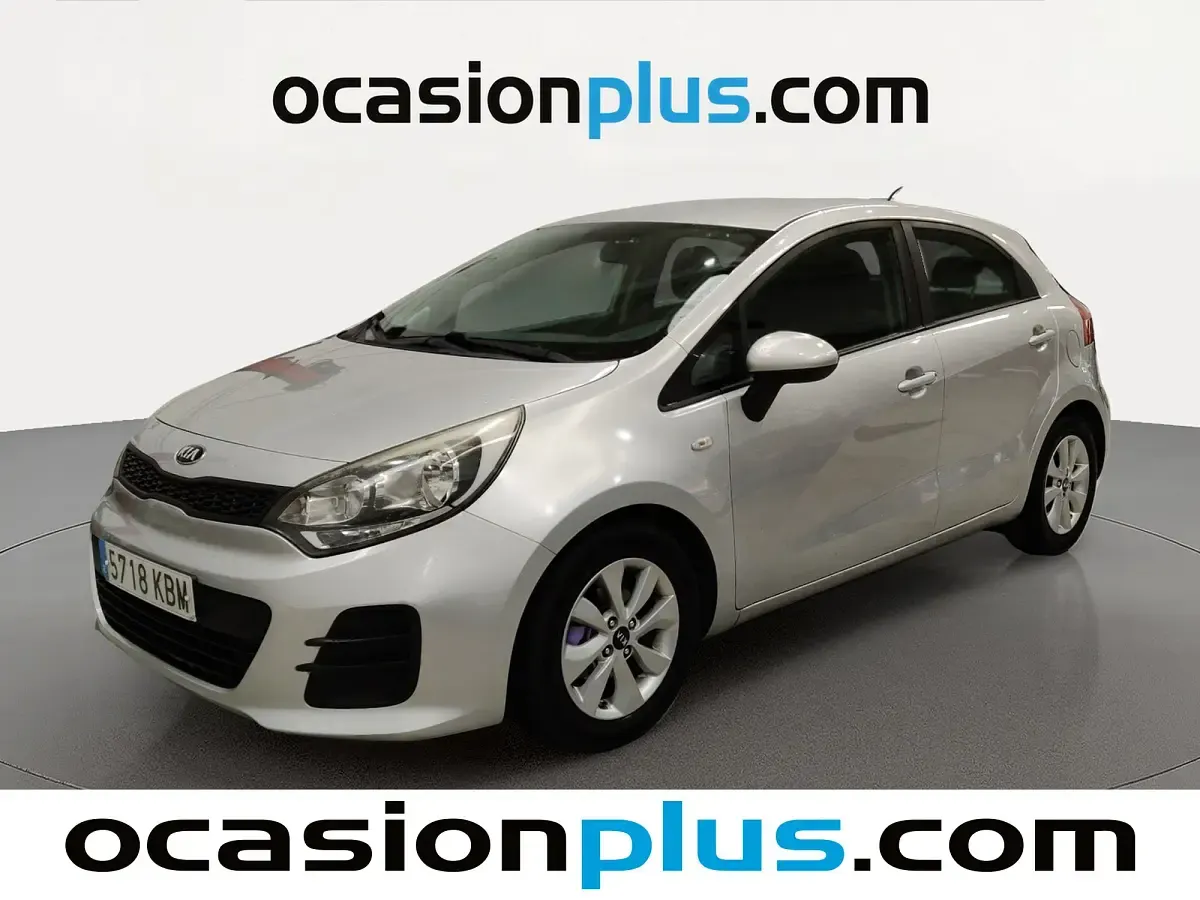Usado Kia Rio 84 CV (61 kW) 2017 Gris plata Utilitario