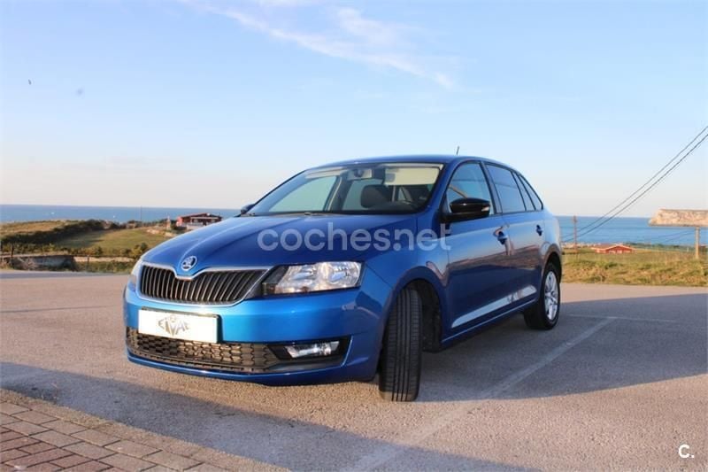 Usado Skoda Rapid Ambition 95 CV (69 kW) 2019 Azul Berlina