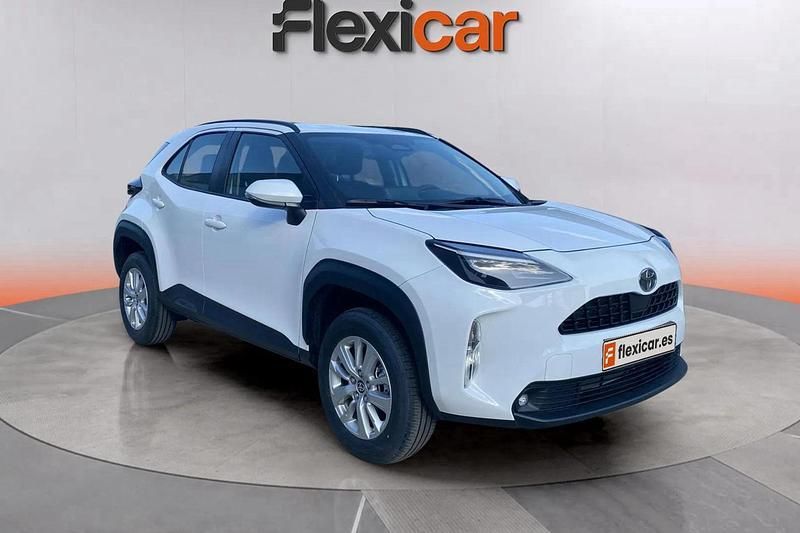 Blanco Nuevo 2025 Toyota Yaris Hybrid Active | 23.990 € (Precio justo) - Imagen 1/4