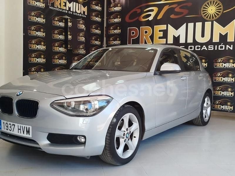 Gris / plata Usado 2014 BMW 116 Efficient Dynamics Utilitario | 9599 € (Precio justo) - Imagen 1/4