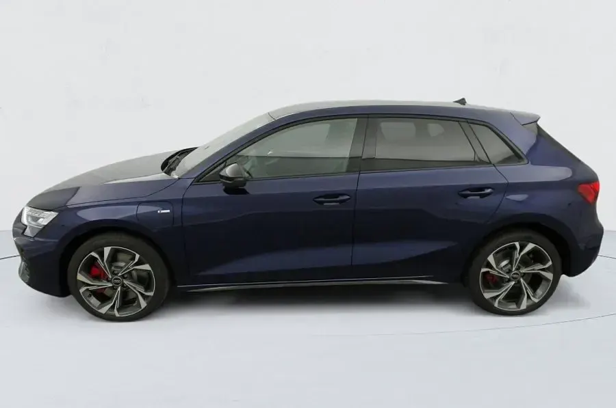 Nuevo Audi A3 Sportback e-tron 272 CV (200 kW) 2026 Utilitario