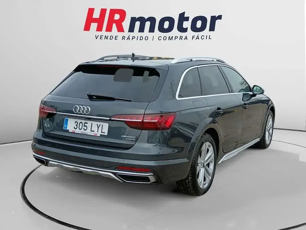 Usado Audi A4 Allroad Ambiente 204 CV (150 kW) 2022 Gris Familiar