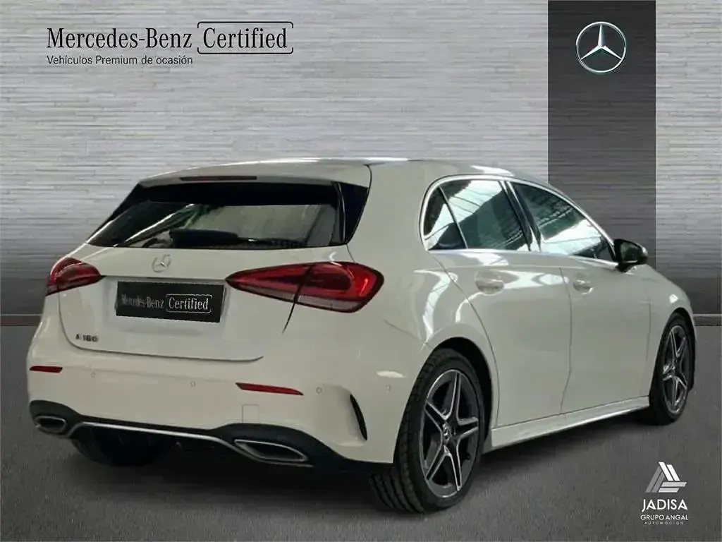 Usado Mercedes A180 136 CV (100 kW) 2022 Blanco Berlina