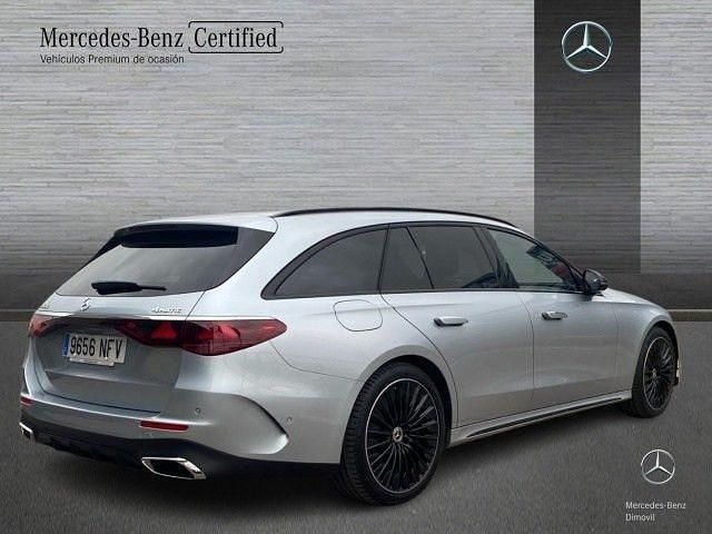 Usado Mercedes E450 AMG line 367 CV (269 kW) 2025 Plata hightech Familiar