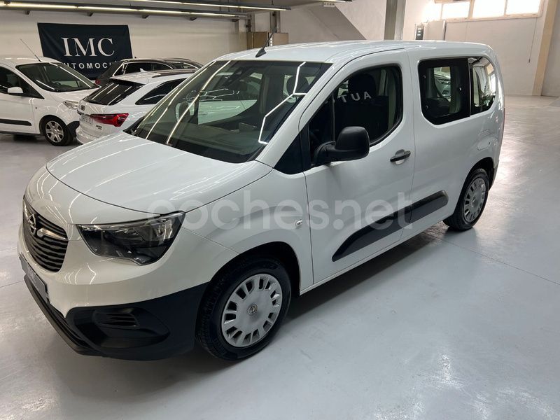Usado Opel Combo Life Expression 76 CV (55 kW) 2019 Blanco Monovolumen