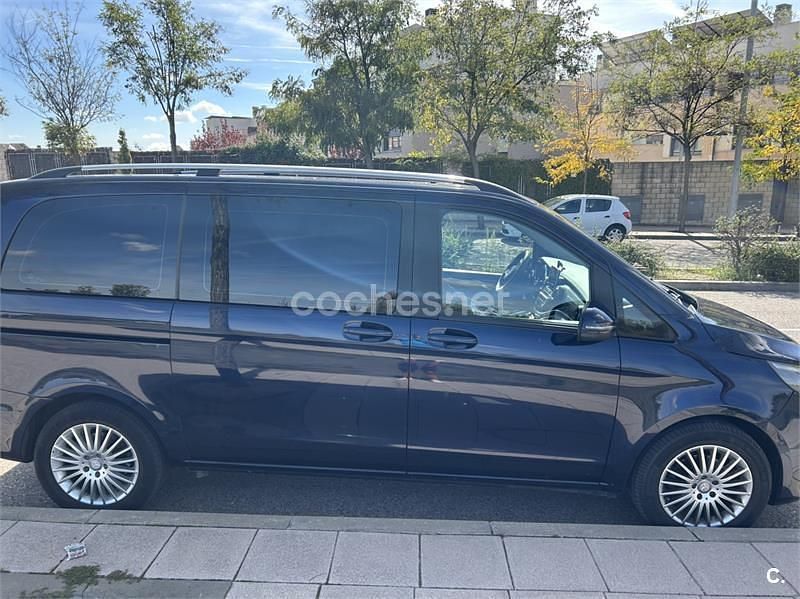 Usado Mercedes V220 Avantgarde 163 CV (119 kW) 2016 Azul Monovolumen