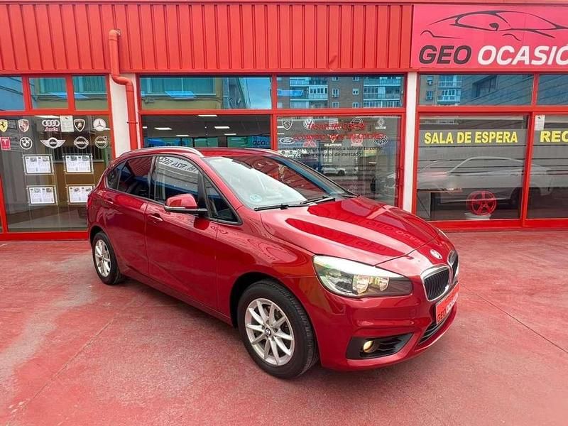 Usado BMW 218 Active Tourer Comfort Edition 150 CV (110 kW) 2015 Burdeos Monovolumen