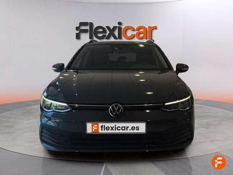 Usado VW Golf VIII Life 116 CV (85 kW) 2021 Gris Familiar