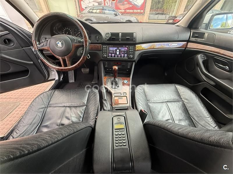 Usado BMW 530 184 CV (135 kW) 2001 Gris / plata Berlina