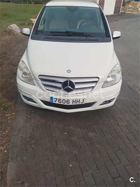 Blanco Usado 2011 Mercedes B180 Monovolumen | 5900 € (Precio justo) - Imagen 1/4