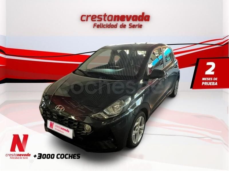 Usado Hyundai i10 67 CV (49 kW) 2022 Gris / plata Utilitario