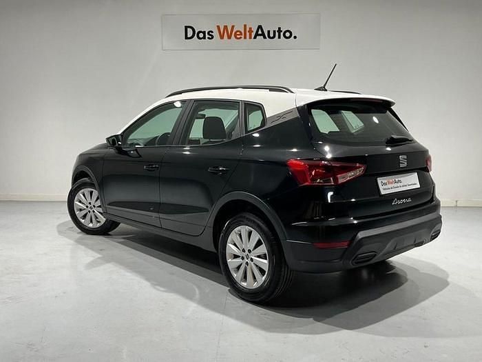 Usado Seat Arona Style 110 CV (80 kW) 2024 Negro SUV