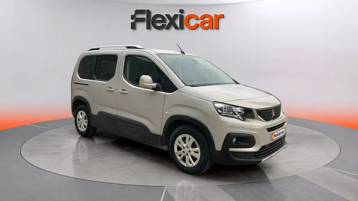 Usado Peugeot Rifter Allure 130 CV (95 kW) 2019 Monovolumen