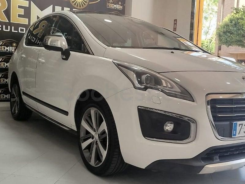 Usado Peugeot 3008 Allure 150 CV (110 kW) 2016 Blanco SUV