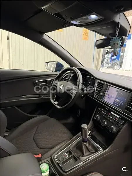 Käytetty Seat Leon FR 150 HP (110 kW) 2020 Sininen Sedan