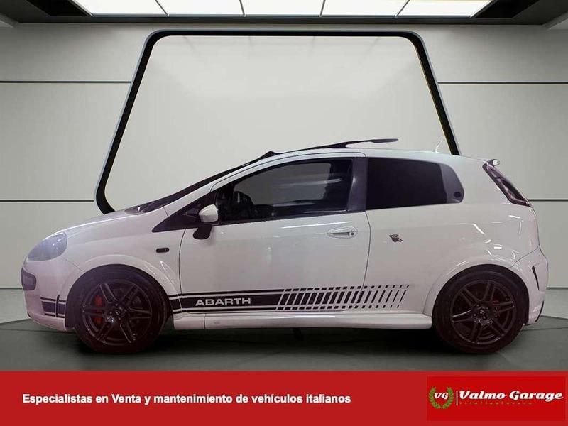 Usado Abarth Punto Evo 165 CV (121 kW) 2011 Blanco Utilitario