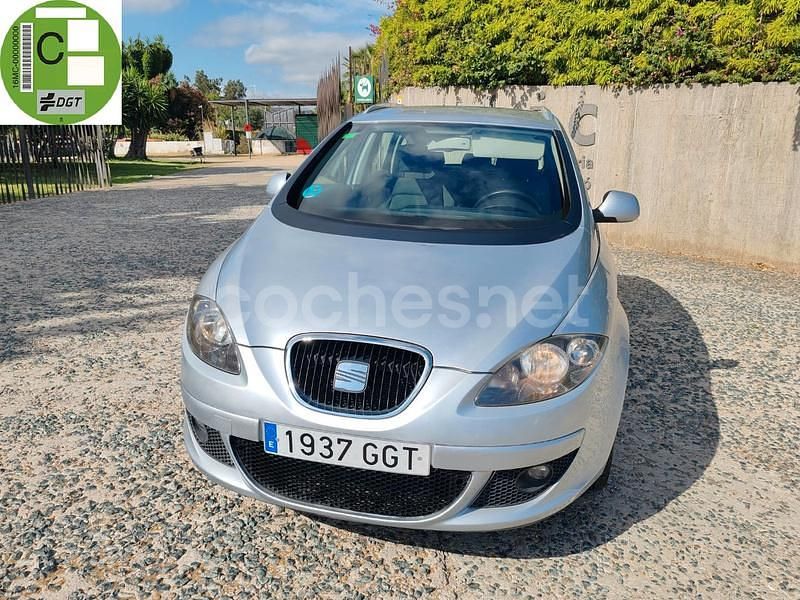 Gris / plata Usado 2008 Seat Altea XL Stylance Monovolumen | 5750 € (Precio justo) - Imagen 1/4