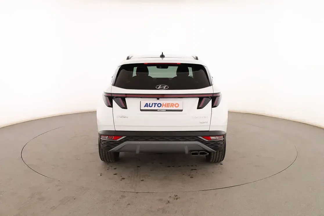Usado Hyundai Tucson Style 230 CV (169 kW) 2024 Blanco SUV