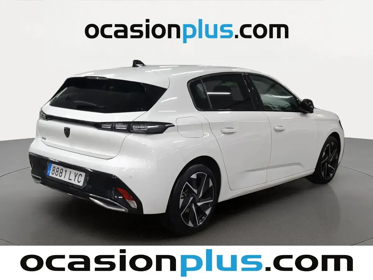 Usado Peugeot 308 Allure 130 CV (95 kW) 2022 Blanco Berlina