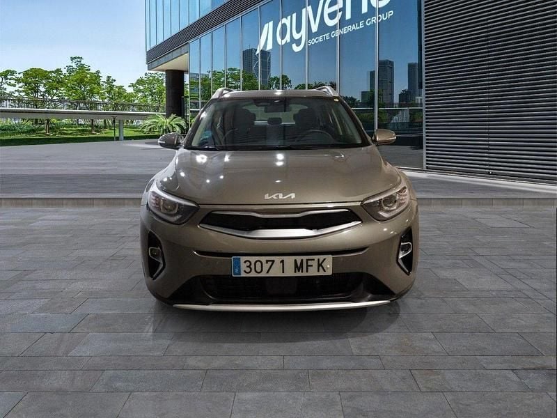 Usado Kia Stonic Plus 120 CV (88 kW) 2023 Verde SUV