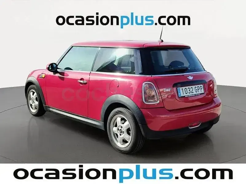 Usado Mini ONE 95 CV (69 kW) 2009 Rojo Utilitario