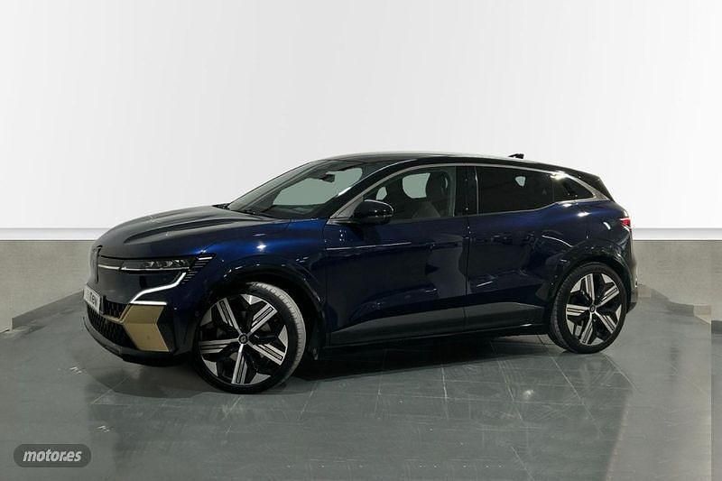 Usado 2022 Renault Megane E-Tech Iconic Berlina | 27.400 € (Un poco caro) - Imagen 1/4
