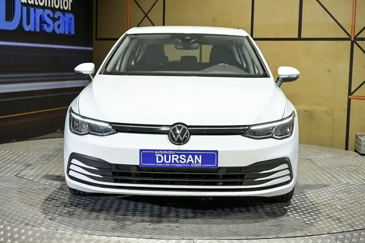 Usado VW Golf VIII 115 CV (84 kW) 2022 Blanco Berlina