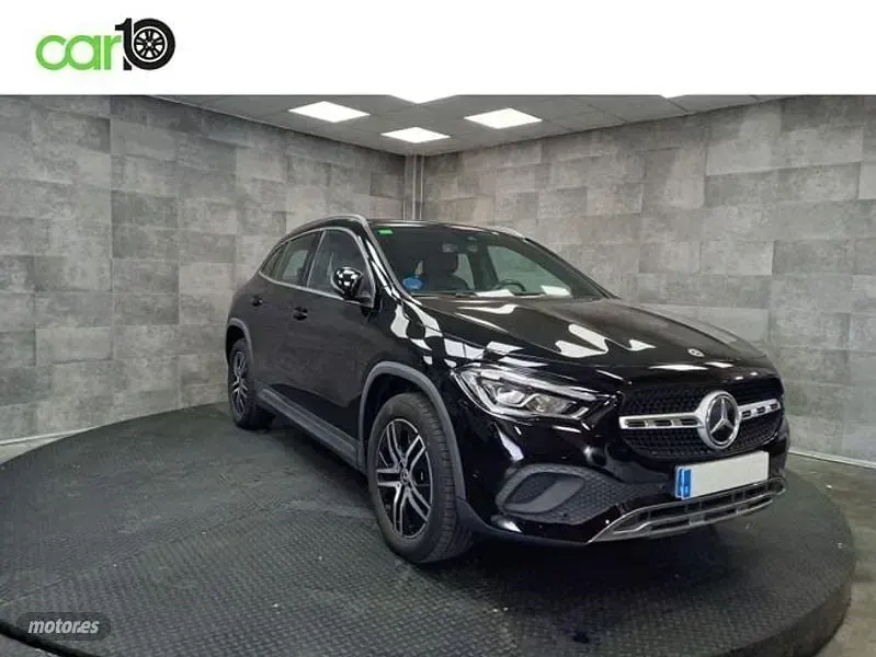Usado Mercedes GLA220 220 CV (161 kW) 2022 Negro SUV