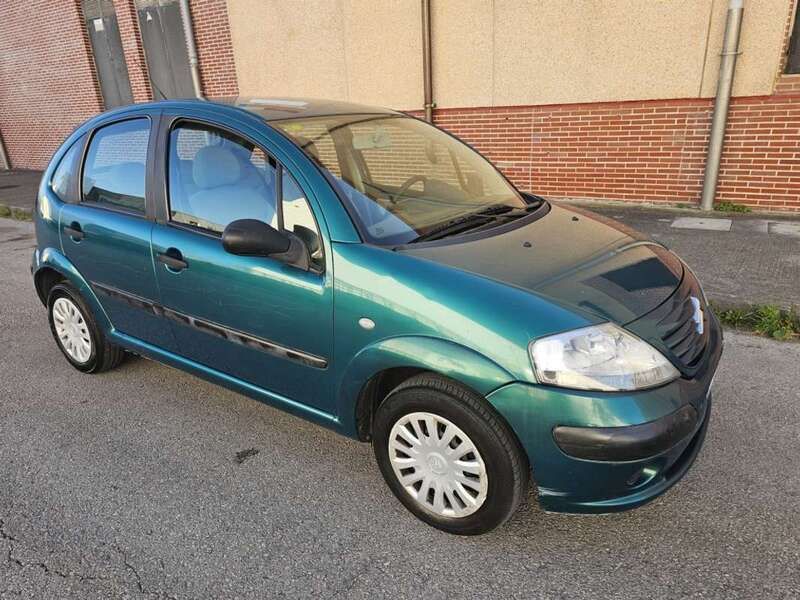 Verde Usado 2004 Citroën C3 Utilitario | 2000 € (Buen precio) - Imagen 1/4