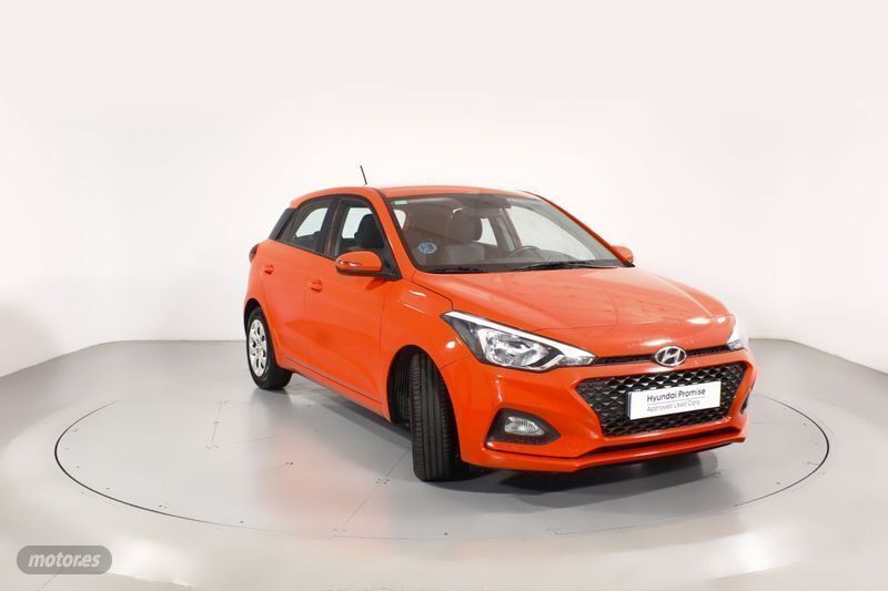 Tomato red Usado 2019 Hyundai i20 Berlina | 13.100 € (Un poco caro) - Imagen 1/4