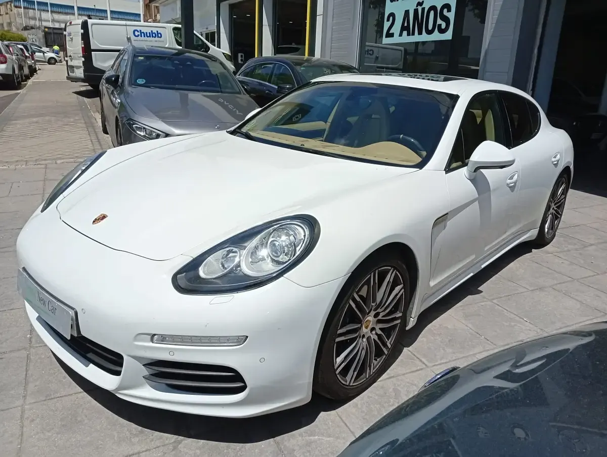 Usado Porsche Panamera Diesel 300 CV (220 kW) 2014 Blanco Utilitario