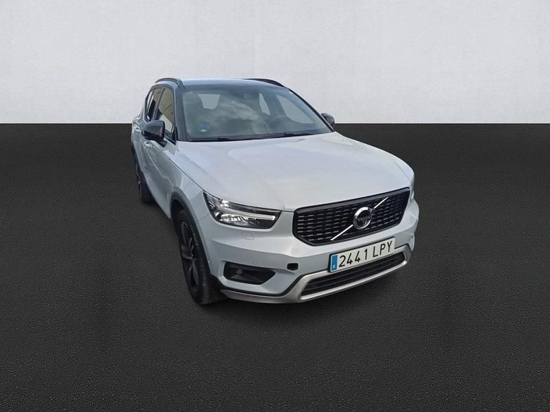 Usado Volvo XC40 R-Design 211 CV (155 kW) 2021 SUV