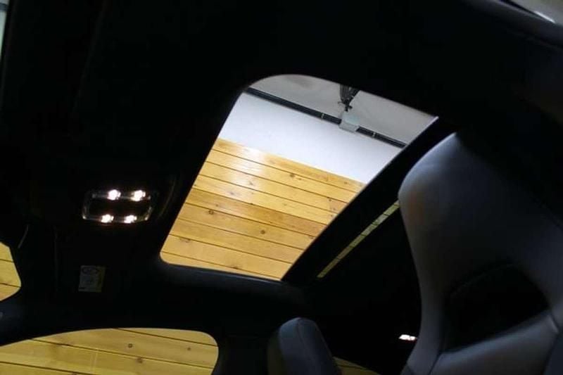 Usado Mercedes CLA220 190 CV (139 kW) 2023 Blanco Berlina