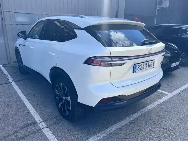 Usado MG HS Luxury 224 CV (164 kW) 2025 Blanco SUV