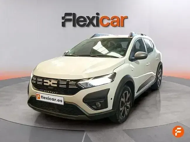 Usado Dacia Sandero Comfort 101 CV (74 kW) 2022 Blanco
