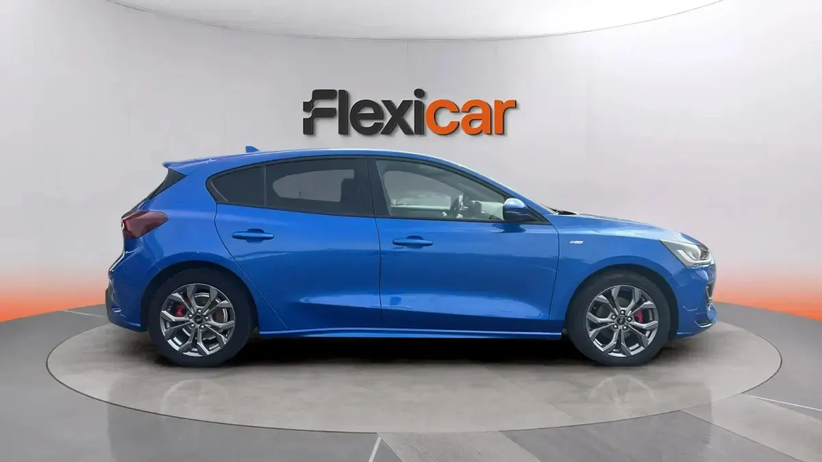 Usado Ford Focus ST-Line 125 CV (91 kW) 2023 Azul Berlina