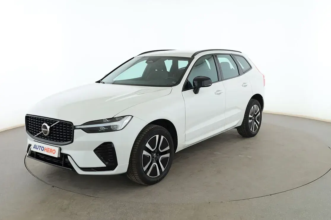 Usado Volvo XC60 R-Design 197 CV (144 kW) 2021 SUV