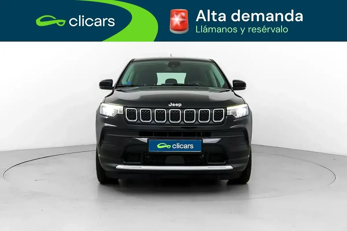 Usado Jeep Compass Altitude 130 CV (95 kW) 2025 Negro SUV