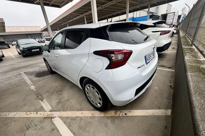 Usado Nissan Micra Acenta 92 CV (67 kW) 2022 Blanco Utilitario