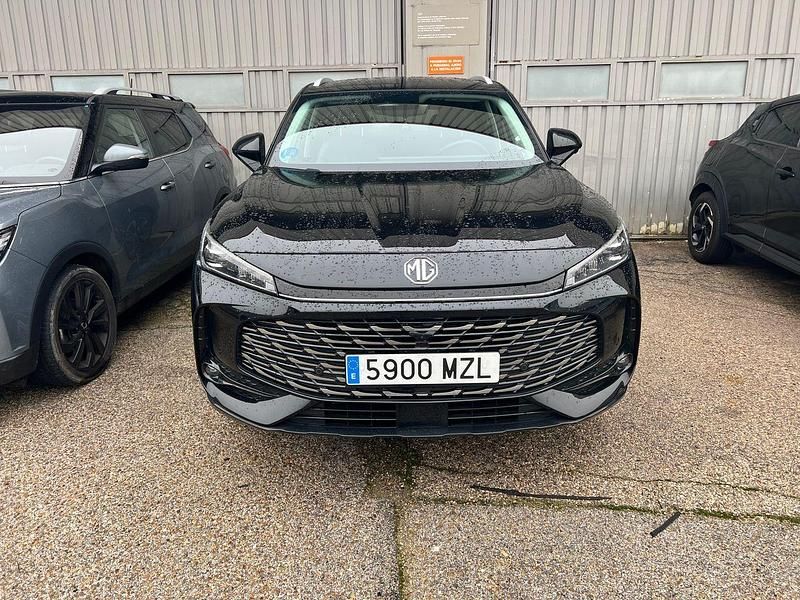 Usado MG HS Luxury 258 CV (189 kW) 2025 Negro SUV