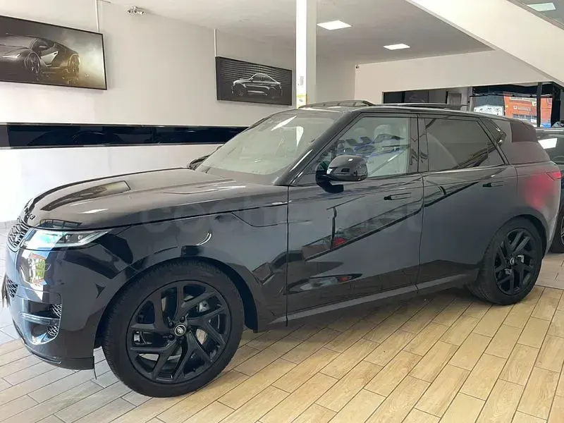 Usado Land Rover Range Rover Sport SE Dynamic 249 CV (183 kW) 2023 Negro SUV