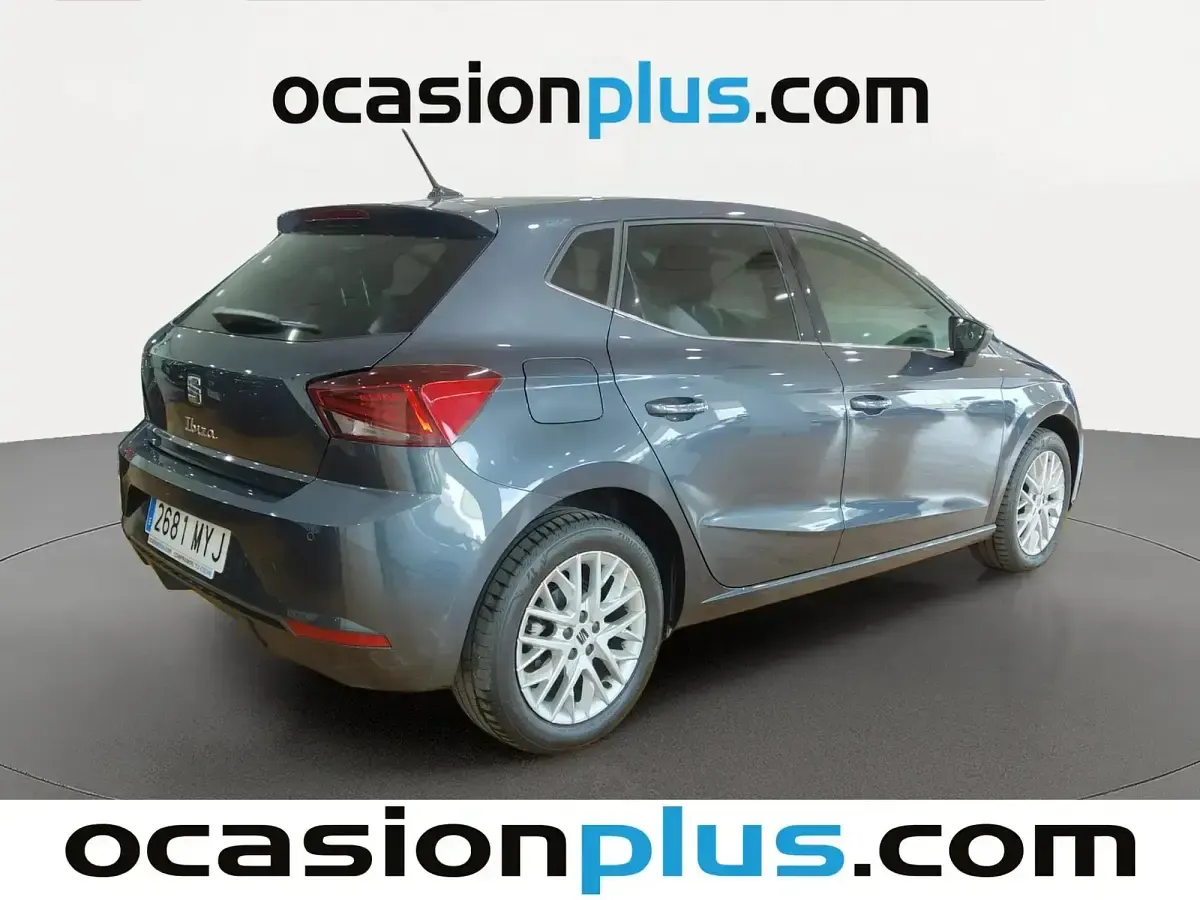 Usado Seat Ibiza XCELLENCE 115 CV (84 kW) 2025 Gris Utilitario