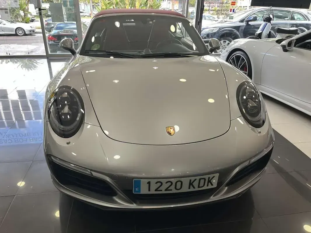 Usado Porsche 991 420 CV (308 kW) 2017 Plateado Descapotable