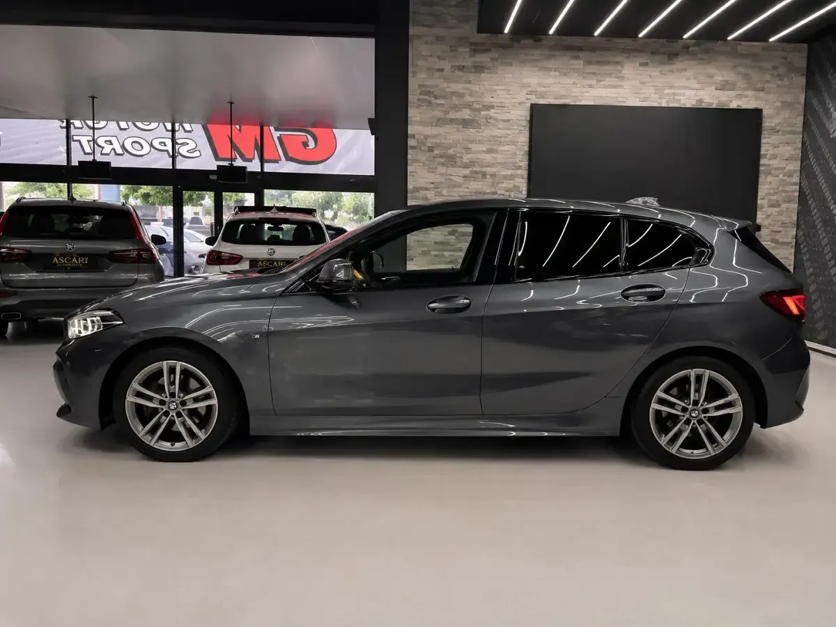 Usado BMW 118 Comfort Edition 150 CV (110 kW) 2020 Gris