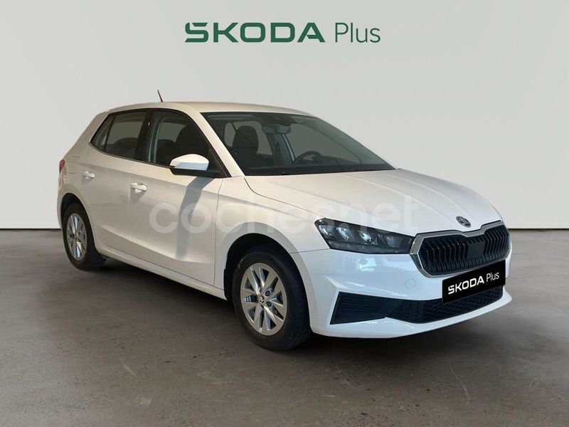 Blanco Usado 2022 Skoda Fabia Berlina | 13.500 € (Precio justo) - Imagen 1/4